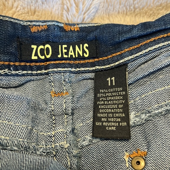 Women’s shorts - Picture 3 of 3